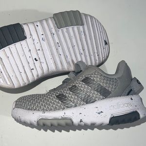 Size 5k worn once, great condition.